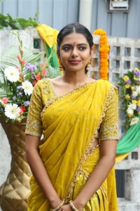 Actress Shivani Rajasekhar Saree Photos @ Jilebi Movie Opening
