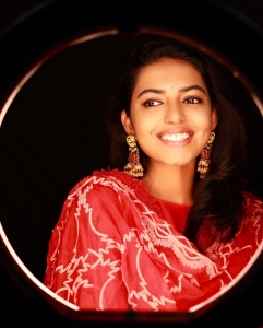 Actress Shivani Rajasekhar New Photoshoot Pics