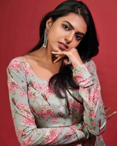 Actress Shivani Rajasekhar Photoshoot Pics