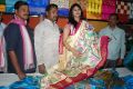 Shobana Shona Inaugrates Pochampally IKAT Art Mela at Lions Club Visakhapatnam