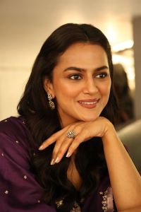 Dhaku Maharaj Heroine Shraddha Srinath New Stills