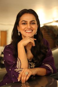 Shraddha Srinath New Stills @ Dhaku Maharaj Interview