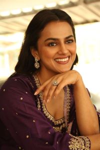 Actress Shraddha Srinath Stills @ Dhaku Maharaj Interview