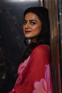 Shraddha Srinath Saree Pictures @ Dhaku Maharaj Trailer Launch