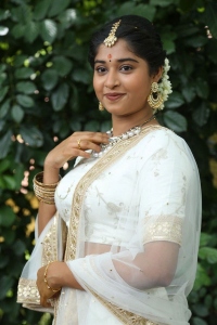 Yatha Raja Tatha Praja Movie Heroine Shrasti Verma Photos