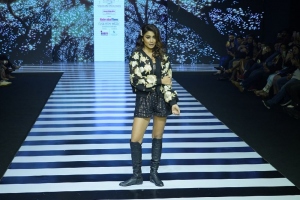 Actress Shriya Saran ramp walk Hyderabad Times Fashion Week 2022 Photos