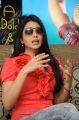 Cute Shriya Interview Pictures about Pavitra Movie