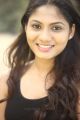 Tamil Actress Shruthi Reddy Latest Photoshoot Pics