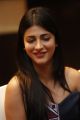 Srimanthudu Movie Actress Shruti Haasan Interview Photos