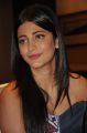 Actress Shruti Haasan Interview Photos about Srimanthudu Movie