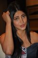 Srimanthudu Movie Actress Shruti Haasan Interview Photos