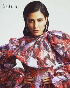 Actress Shruti Hassan Latest Photoshoot Pics