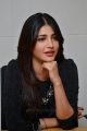 Beautiful Shruti Haasan Pictures @ Race Gurram Press Interview