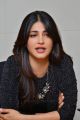 Beautiful Shruti Haasan Pictures @ Race Gurram Press Interview