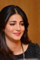 Beautiful Shruti Hassan Pictures @ Race Gurram Press Interview