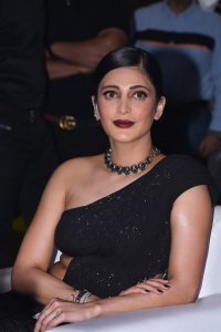 Actress Shruti Haasan Pics @ Times Business Awards 2021 Hyderabad