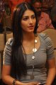 Shruti Hassan Latest Pics