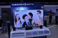 Shruti Hassan Launches Samsung Galaxy S3 in Hyderabad