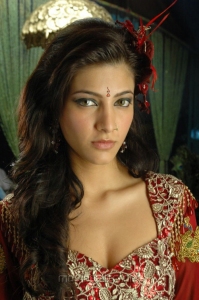 Telugu Actress Shruti Hassan Hot Pictures