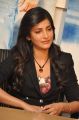 Shruti Hassan Latest Stills @ Ramayya Vastavayya Press Meet