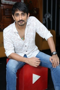 Actor Siddharth Pictures @ Takkar Movie Interview