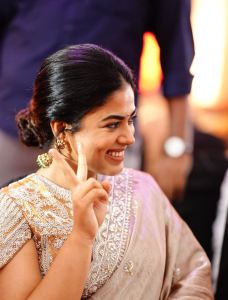 Siddhi Idnani Cute Pics @ Retta Thala Title Launch