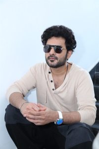 Actor Siddhu Jonnalagadda Photos @ Tillu Square Movie Interview