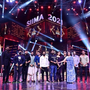 Haarika & Hassine Creations and Geetha Arts won Best Film (Telugu) award for Ala Vaikunthapurramuloo movie @ SIIMA Awards 2021