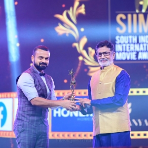 Kunchacko Boban won Best Actor in a Leading Role  - Critics (Malayalam) award for Anjaam Pathira movie @ SIIMA Awards 2021