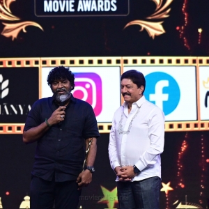 Mime Gopi won Best Actor In A Negative Role (Tamil) award for Kaaval Thurai Ungal Nanban movie @ SIIMA Awards 2021