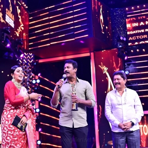 Samuthirakani won Best Actor In A Negative Role (Telugu) award for Ala Vaikunthapurramuloo movie @ SIIMA Awards 2021