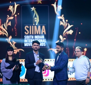 Vishal Vittal & Sourabh won Best Cinematographer award for Dia movie @ SIIMA Awards 2021