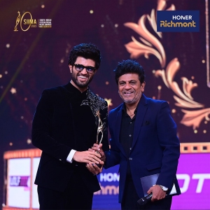 Vijay Devarakonda, Shivarajkumar @ SIIMA Awards 2022 Day 1 Photos