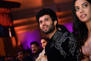 Vijay Deverakonda@ SIIMA Awards 2022 Day 1 Photos