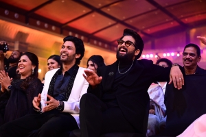 Naveen Polishetty, Allu Arjun @ SIIMA Awards 2022 Day 1 Photos