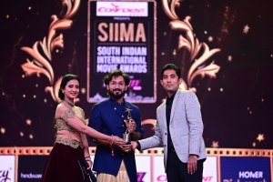 Sanal Aman @ SIIMA Awards 2022 (Day 2) Images