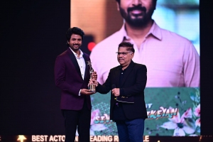 SivaKarthikeyan, Allu Aravind @ SIIMA Awards 2022 (Day 2) Images