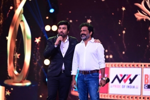 Shiva, Guru Somasundaram @ SIIMA Awards 2022 (Day 2) Images