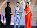 Vijay Yesudas, Namitha at  South Indian International Movie Awards