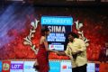 Oviya, Yogi Babu @ SIIMA Awards 2019 Day 2 Event Stills