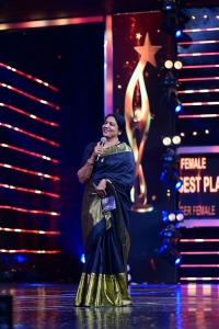 Actress-Jeevitha-Rajashekar-@-SIIMA-Awards-2021-Function