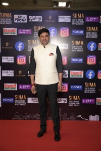 Vishnu Vardhan Induri @ SIIMA 2021 Awards Red Carpet Day 2 Pics