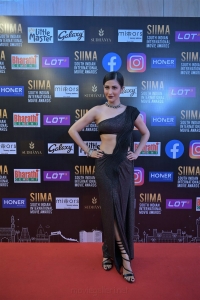 Shruti Haasan @ SIIMA Awards 2021 Red Carpet Day 1 Photos