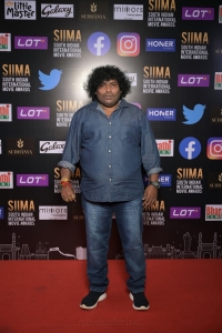 Yogi Babu @ SIIMA Awards 2021 Red Carpet Day 1 Photos