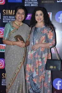 Suhasini @ Meena @ SIIMA Awards 2021 Red Carpet Day 1 Photos