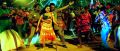 Oviya, Vishnu Vishal in Silukkuvarupatti Singam Movie Item Song Stills HD