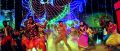 Vishnu Vishal, Oviya in Silukkuvarupatti Singam Movie Item Song Stills HD