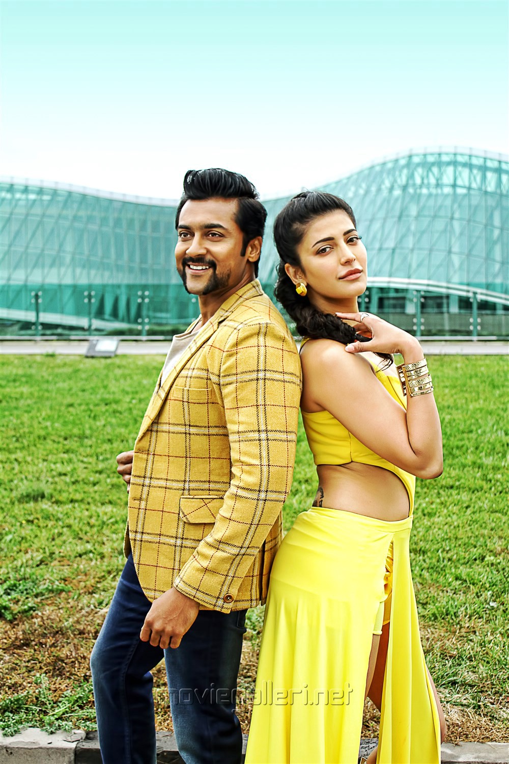 Singam 3 Shruti Hassan Images with Suriya | Moviegalleri.net