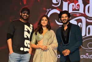 Prabhas, Mrunal Thakur, Dulquer Salmaan @ Sita Ramam Pre Release Event Stills