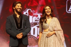 Dulquer Salmaan, Mrunal Thakur @ Sita Ramam Pre Release Event Stills